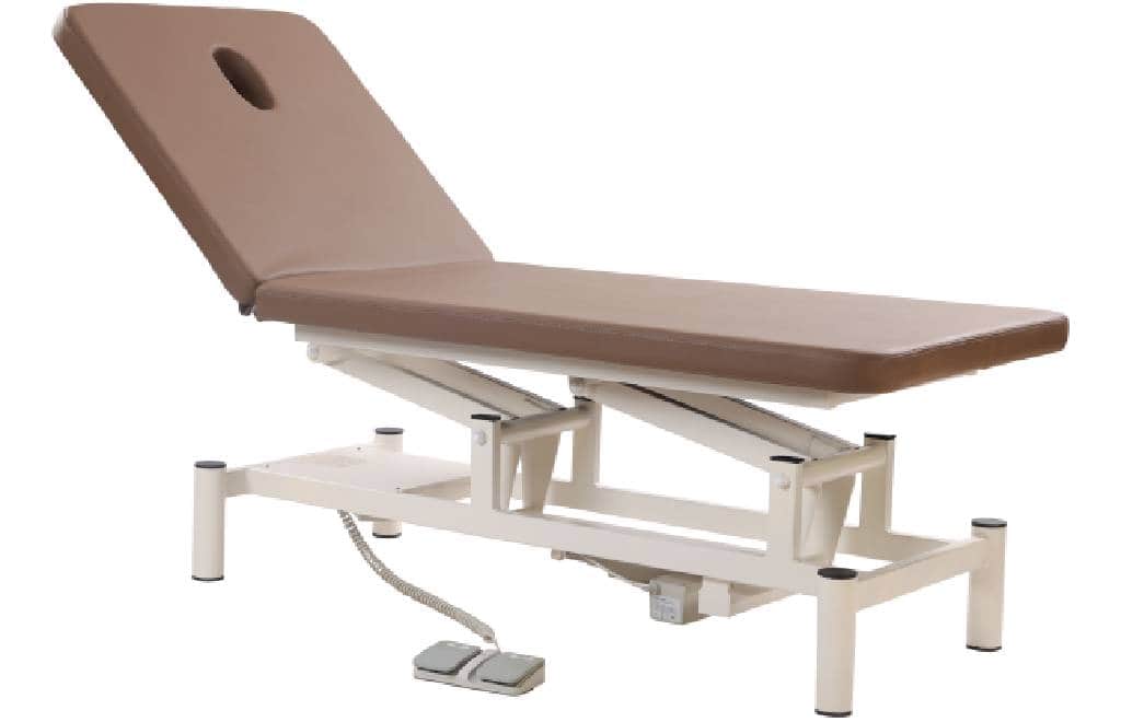 How Medical Treatment Tables Improve Patient Comfort and Safety